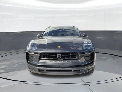 New 2026 Porsche Macan AWD/4WD image 9