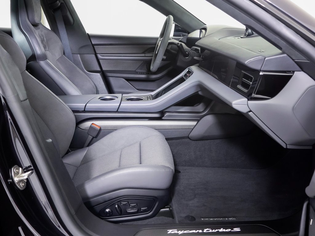Certified 2024 Porsche Taycan Turbo S AWD/4WD image 8