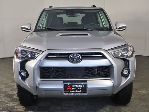 Used 2024 Toyota 4Runner TRD Off-Road image 9