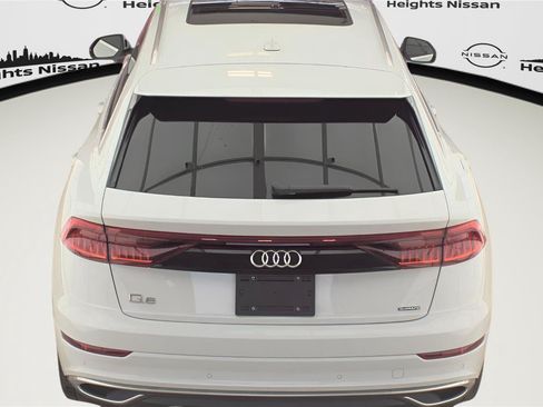 Used 2023 Audi Q8 Premium Plus AWD/4WD image 4