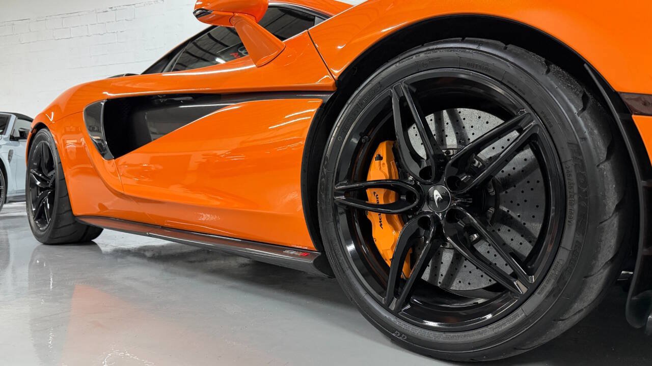 Used 2017 McLaren 570S Coupe RWD image 5