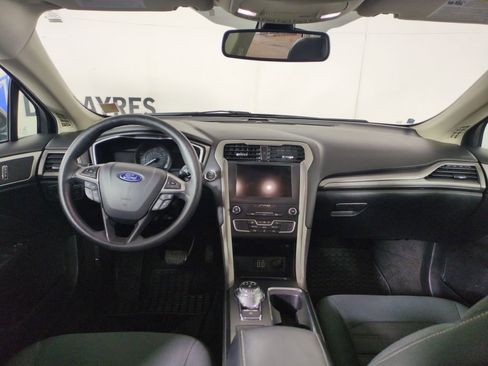 Used 2019 Ford Fusion SE image 14