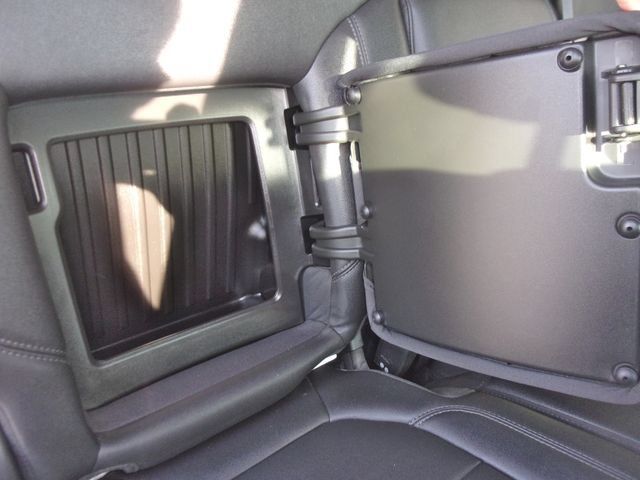 Used 2021 Chevrolet Silverado 1500 RST AWD/4WD image 31