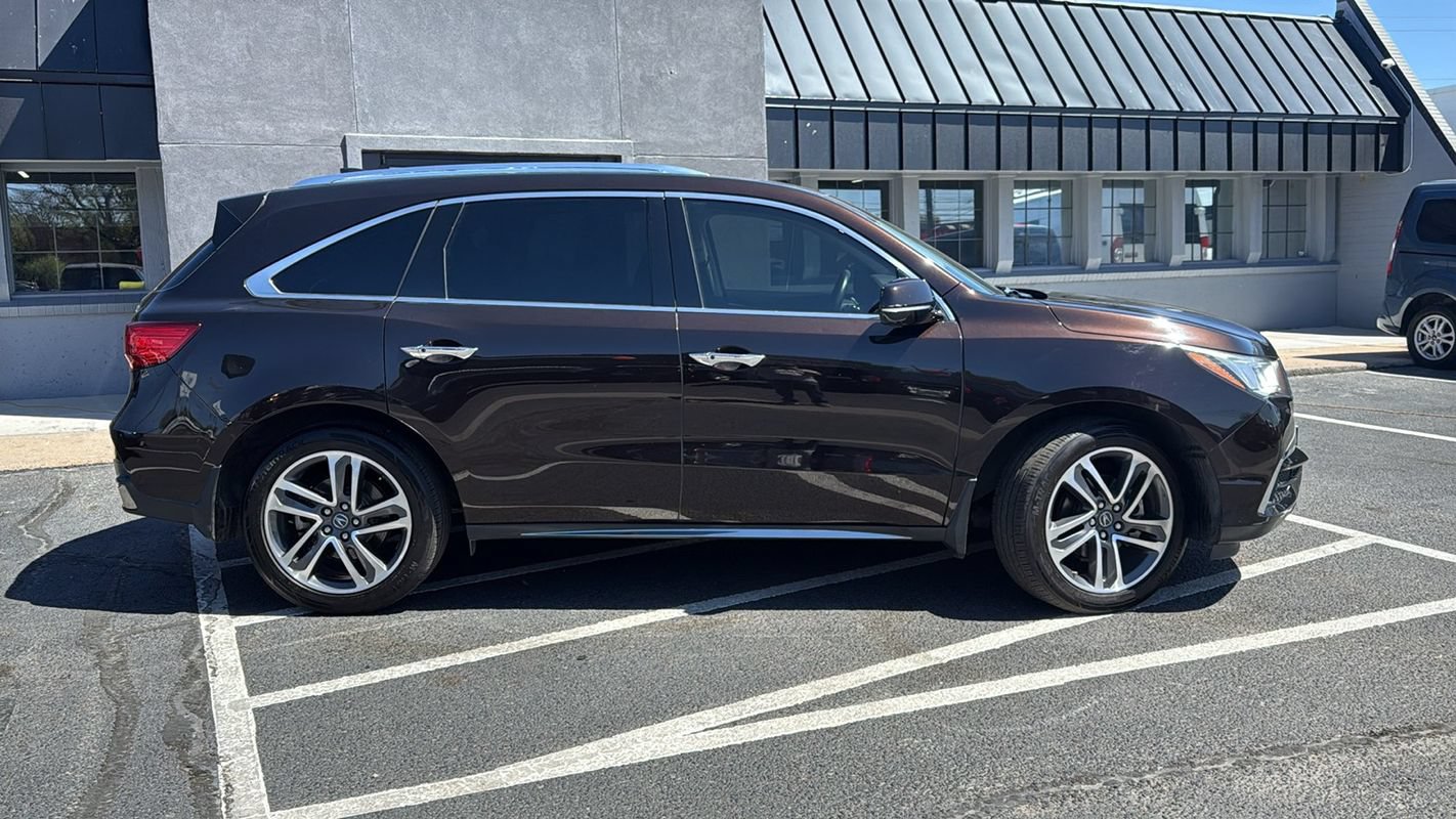 Used 2018 Acura MDX w/ Advance Package AWD/4WD image 2