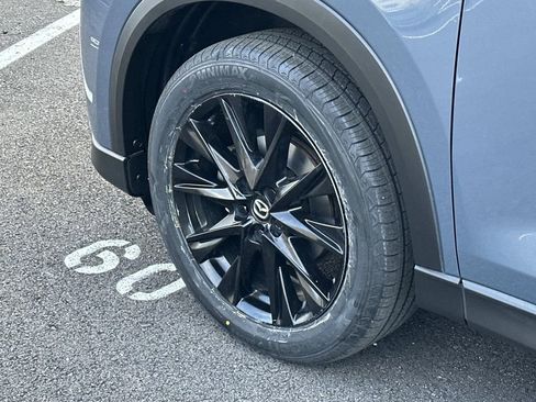 Certified 2023 MAZDA CX-5 Carbon Edition image 31