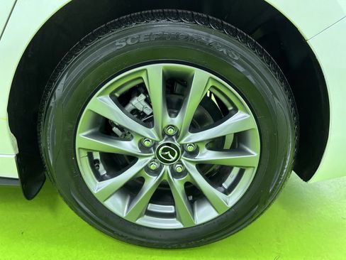 Used 2024 MAZDA MAZDA3 s FWD image 15