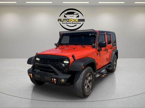 Used 2015 Jeep Wrangler Unlimited Sport w/ Connectivity Group AWD/4WD image 3