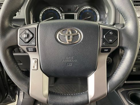 Used 2019 Toyota 4Runner Limited AWD/4WD image 25
