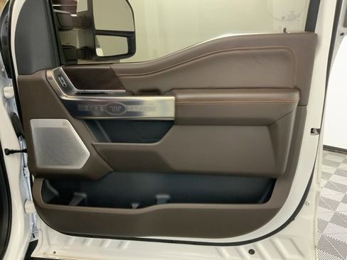 Used 2024 Ford F250 King Ranch w/ Chrome Package image 28