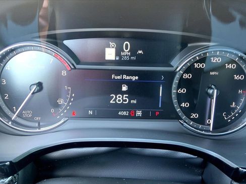 Used 2025 Cadillac XT5 Sportv image 25