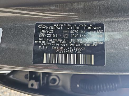 New 2026 Hyundai Elantra Hybrid FWD image 33