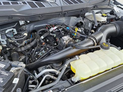 Used 2025 Ford F150 XL RWD image 15