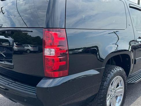 Used 2013 Chevrolet Suburban LT AWD/4WD image 28