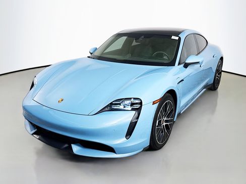 Used 2020 Porsche Taycan Turbo w/ Performance Package image 4