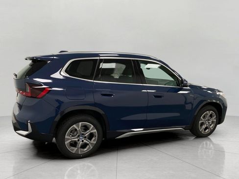 New 2027 BMW X1 xDrive28i AWD/4WD image 2