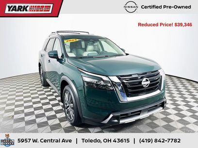 Certified 2025 Nissan Pathfinder SL w/ SL Premium Package