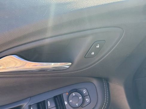 Used 2024 Buick Encore GX Sport Touring w/ Comfort Package image 22