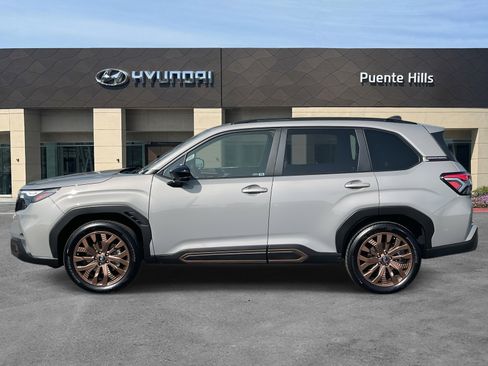 Used 2025 Subaru Forester Sport image 3