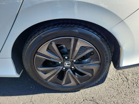 Used 2019 Honda Civic EX image 33