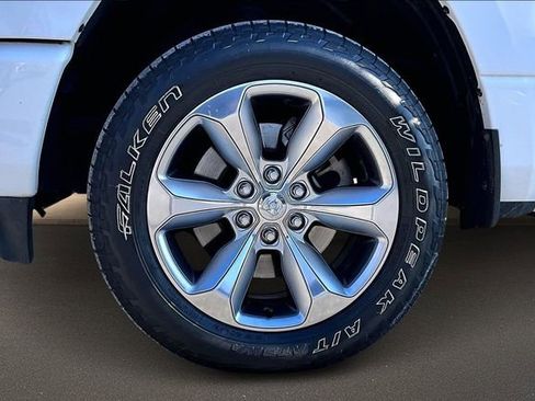 Used 2021 RAM 1500 Big Horn image 8