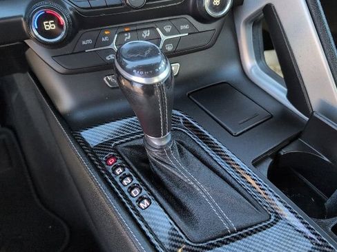 Used 2017 Chevrolet Corvette Stingray Coupe w/ 1LT image 18