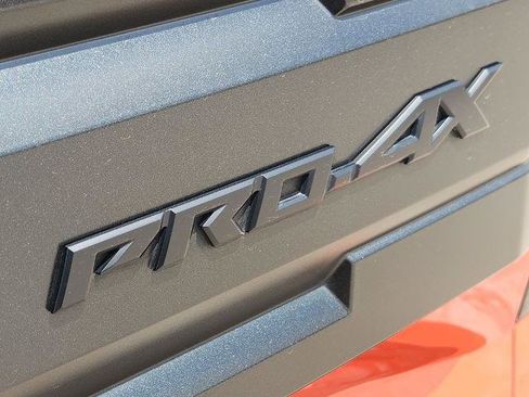 Certified 2025 Nissan Frontier PRO-4X AWD/4WD image 8