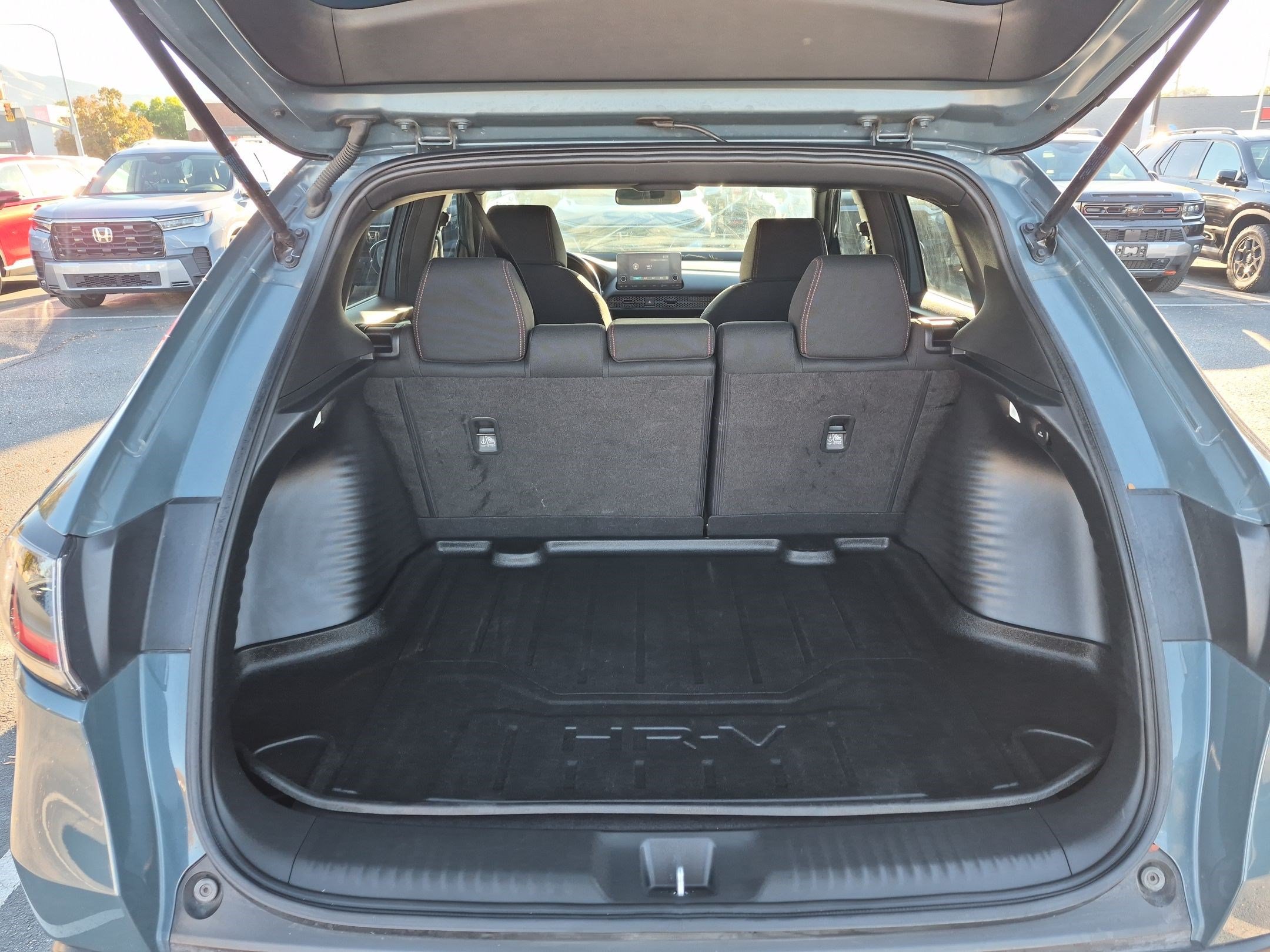 Used 2024 Honda HR-V Sport image 28