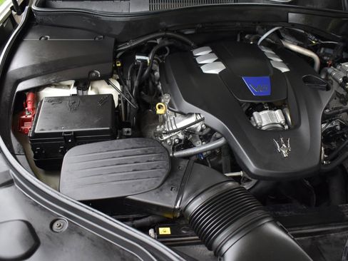 Used 2019 Maserati Levante S image 52