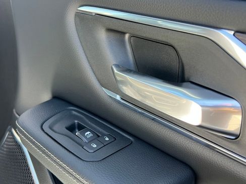 New 2026 RAM 1500 Laramie AWD/4WD image 14
