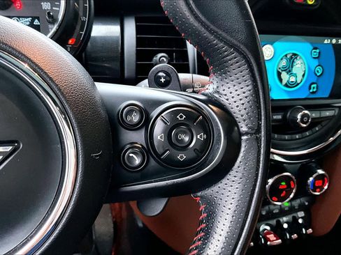 Used 2019 MINI Cooper S FWD image 25