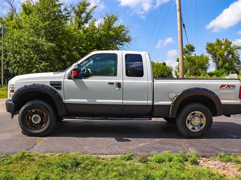 Used 2009 Ford F250 Lariat AWD/4WD image 9