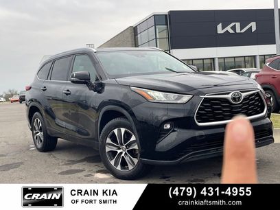 Used 2020 Toyota Highlander XLE