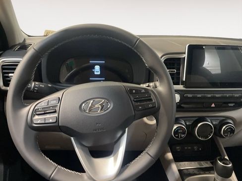 New 2026 Hyundai Venue SEL FWD image 13