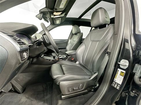 Used 2024 BMW X3 xDrive30i image 4