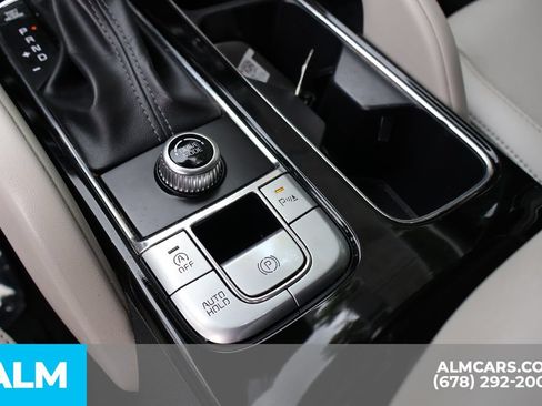 Used 2024 Kia Telluride S w/ S Sunroof Package FWD image 34