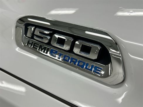 Used 2023 RAM 1500 Limited w/ Body Color Bumper Group image 28