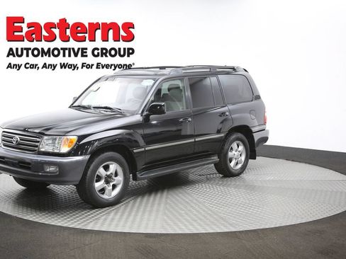 Used 2005 Toyota Land Cruiser AWD/4WD image 59