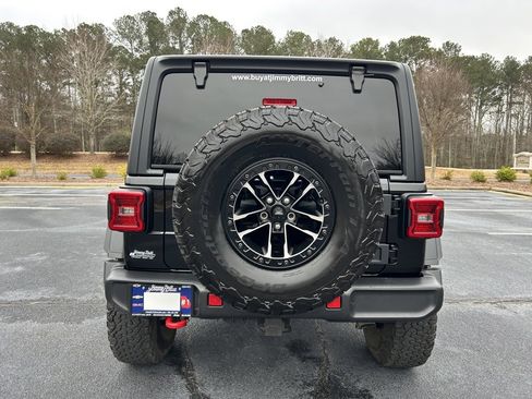 Used 2024 Jeep Wrangler Unlimited Rubicon w/ XTREMEE 35" Tire Package image 20