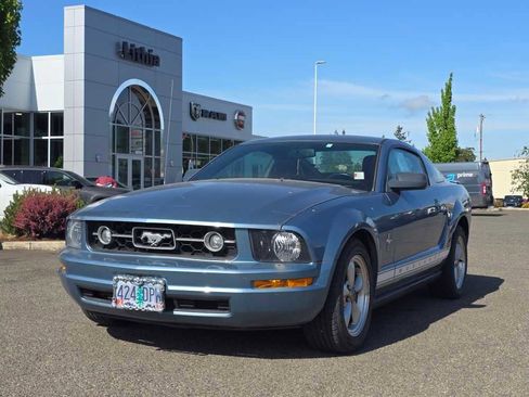 Used 2007 Ford Mustang Premium RWD image 1