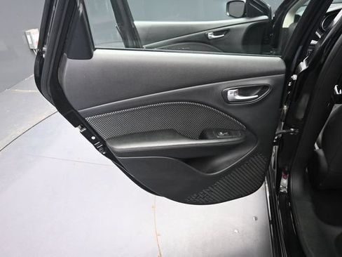 Used 2016 Dodge Dart SXT Sport w/ Chrome Package FWD image 11
