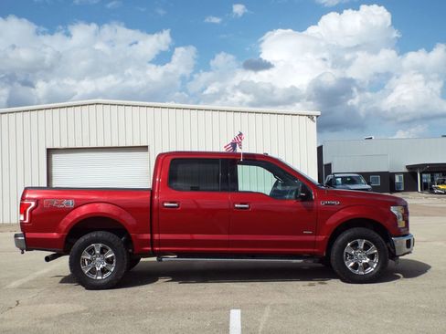 Used 2015 Ford F150 XLT w/ Equipment Group 302A Luxury AWD/4WD image 5
