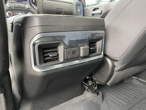 Used 2021 GMC Sierra 1500 Elevation image 19