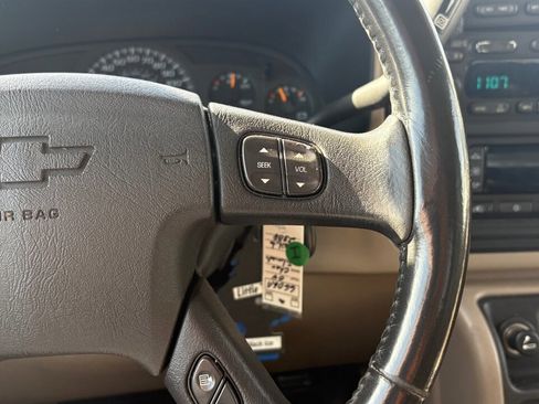 Used 2004 Chevrolet Silverado 2500 LT w/ Skid Plate Package image 15