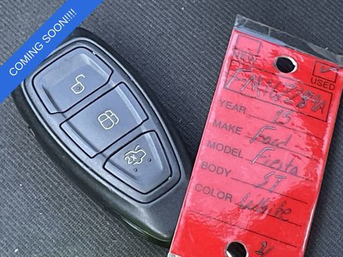 Used 2015 Ford Fiesta ST FWD image 25