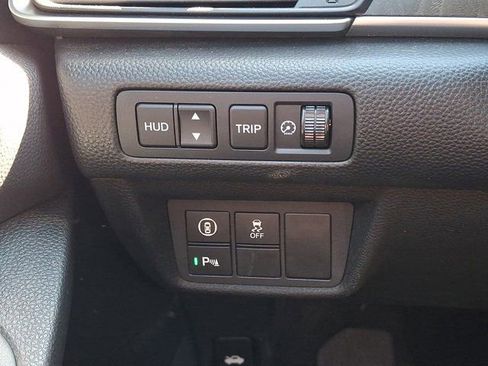 Used 2019 Honda Accord Touring image 31