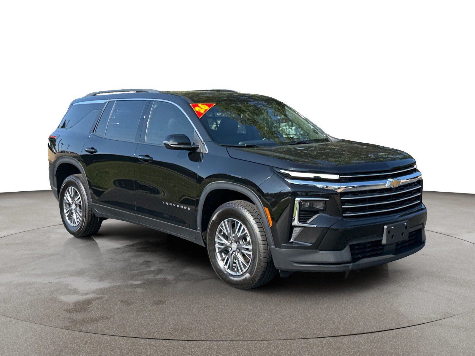 Used 2026 Chevrolet Traverse LT FWD image 3