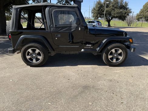 Used 2005 Jeep Wrangler SE image 4
