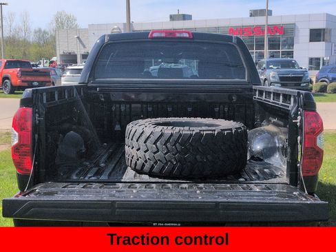 Used 2018 Toyota Tundra Platinum AWD/4WD image 9