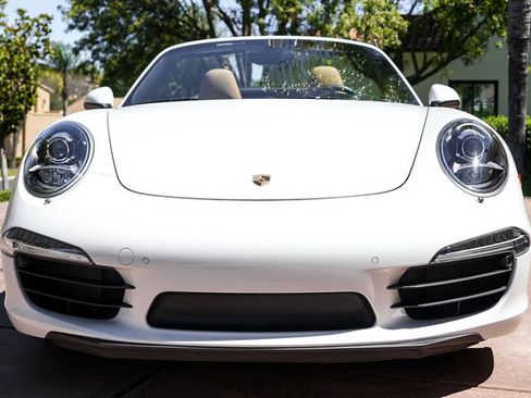 Used 2015 Porsche 911 Carrera S RWD image 13