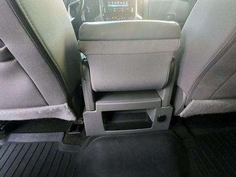 Used 2017 GMC Sierra 1500 SLE w/ SLE Value Package image 27